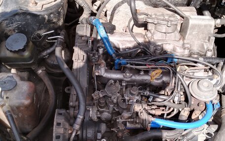 Toyota Avensis III рестайлинг, 1998 год, 250 000 рублей, 2 фотография