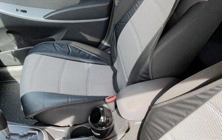 Hyundai Solaris II рестайлинг, 2011 год, 790 000 рублей, 7 фотография