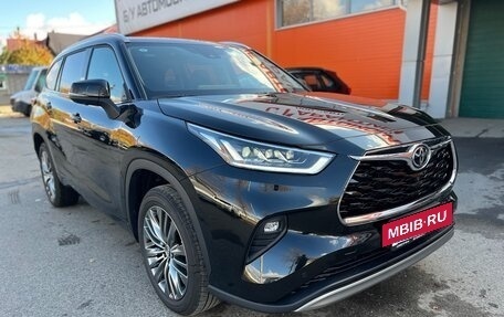 Toyota Highlander, 2026 год, 5 400 000 рублей, 3 фотография