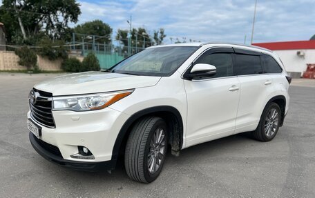 Toyota Highlander III, 2014 год, 2 700 000 рублей, 6 фотография