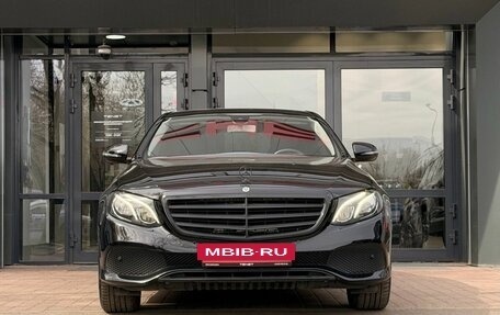 Mercedes-Benz E-Класс, 2019 год, 2 699 900 рублей, 2 фотография