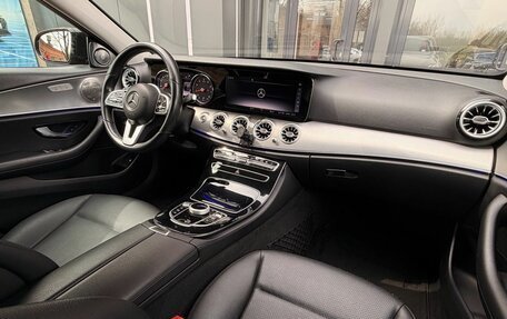 Mercedes-Benz E-Класс, 2019 год, 2 699 900 рублей, 26 фотография