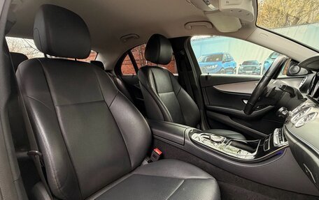 Mercedes-Benz E-Класс, 2019 год, 2 699 900 рублей, 30 фотография