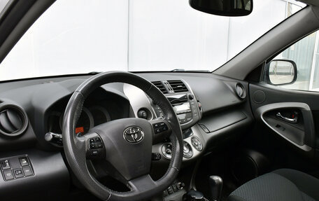 Toyota RAV4, 2011 год, 1 599 000 рублей, 13 фотография