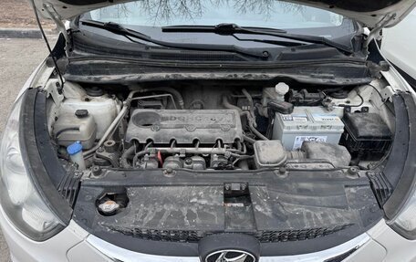 Hyundai ix35 I рестайлинг, 2011 год, 990 000 рублей, 10 фотография