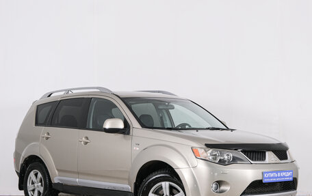 Mitsubishi Outlander III рестайлинг 3, 2007 год, 1 169 000 рублей, 2 фотография