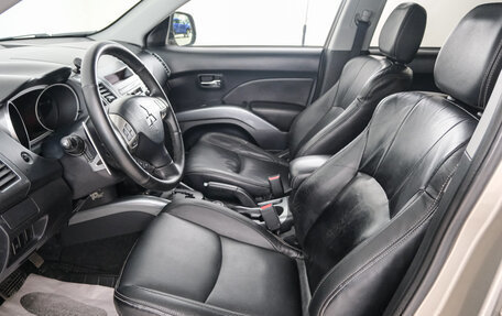 Mitsubishi Outlander III рестайлинг 3, 2007 год, 1 169 000 рублей, 8 фотография