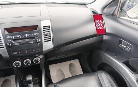 Mitsubishi Outlander III рестайлинг 3, 2007 год, 1 169 000 рублей, 12 фотография