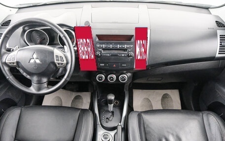 Mitsubishi Outlander III рестайлинг 3, 2007 год, 1 169 000 рублей, 11 фотография