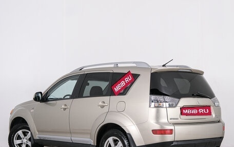 Mitsubishi Outlander III рестайлинг 3, 2007 год, 1 169 000 рублей, 5 фотография