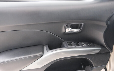 Mitsubishi Outlander III рестайлинг 3, 2007 год, 1 169 000 рублей, 21 фотография