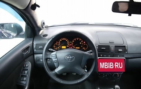 Toyota Avensis III рестайлинг, 2007 год, 700 000 рублей, 12 фотография