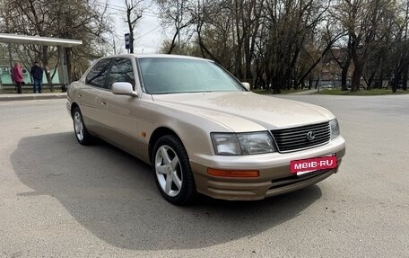 Lexus LS III, 1997 год, 2 750 000 рублей, 2 фотография