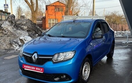 Renault Logan II, 2015 год, 750 000 рублей, 2 фотография