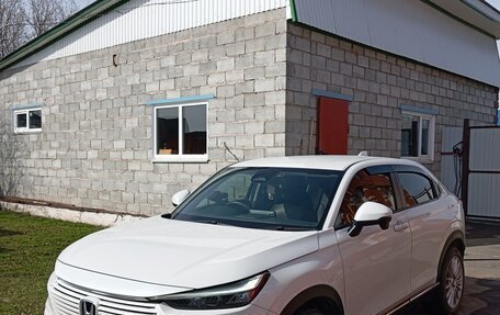 Honda Vezel, 2022 год, 2 800 000 рублей, 2 фотография
