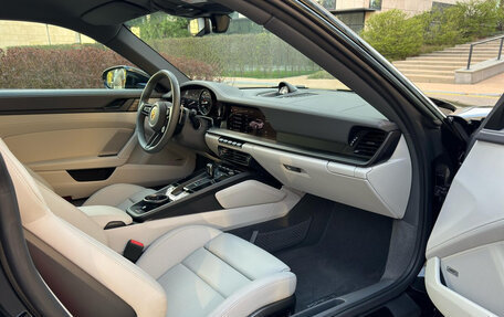 Porsche 911, 2022 год, 21 950 000 рублей, 18 фотография