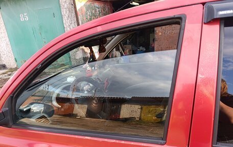 Nissan Micra III, 2005 год, 300 000 рублей, 4 фотография