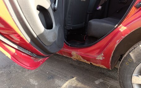 Nissan Micra III, 2005 год, 300 000 рублей, 20 фотография