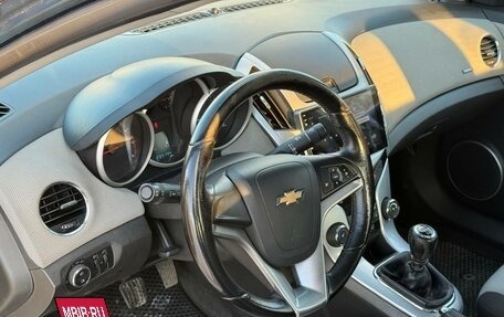 Chevrolet Cruze II, 2013 год, 570 000 рублей, 10 фотография