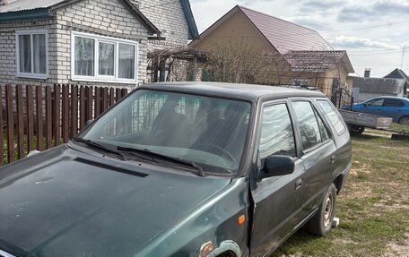 Skoda Felicia I рестайлинг, 1998 год, 35 000 рублей, 2 фотография