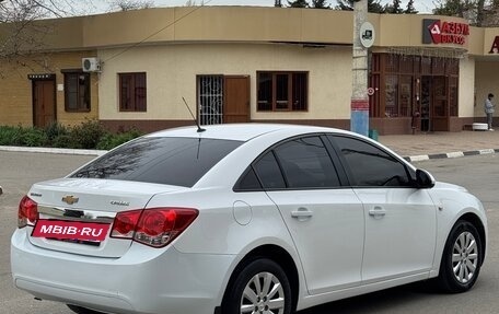 Chevrolet Cruze II, 2011 год, 699 999 рублей, 6 фотография