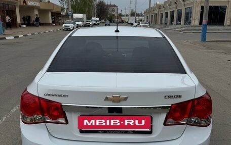 Chevrolet Cruze II, 2011 год, 699 999 рублей, 14 фотография