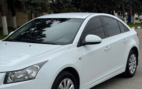 Chevrolet Cruze II, 2011 год, 699 999 рублей, 19 фотография