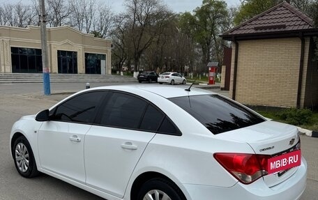 Chevrolet Cruze II, 2011 год, 699 999 рублей, 15 фотография