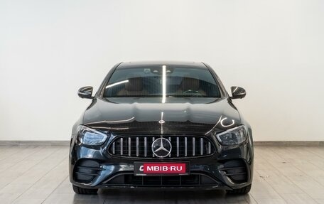 Mercedes-Benz E-Класс, 2021 год, 4 599 000 рублей, 3 фотография