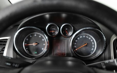 Opel Astra J, 2012 год, 715 000 рублей, 9 фотография