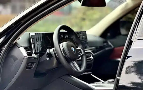 BMW 3 серия, 2022 год, 2 935 000 рублей, 8 фотография