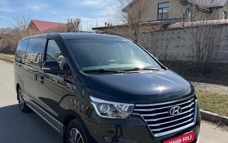 Hyundai Grand Starex Grand Starex I рестайлинг 2, 2020 год, 4 200 000 рублей, 1 фотография
