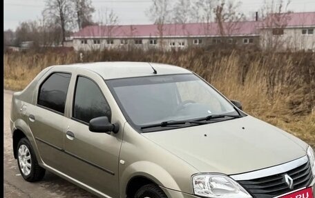 Renault Logan I, 2010 год, 365 000 рублей, 1 фотография