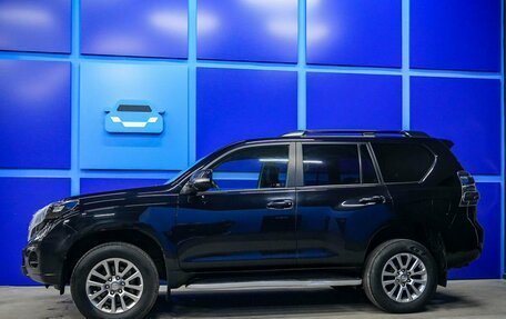 Toyota Land Cruiser Prado 150 рестайлинг 2, 2017 год, 4 100 000 рублей, 3 фотография