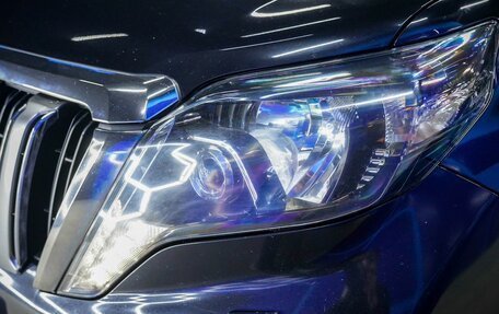 Toyota Land Cruiser Prado 150 рестайлинг 2, 2017 год, 4 100 000 рублей, 19 фотография