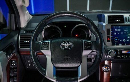 Toyota Land Cruiser Prado 150 рестайлинг 2, 2017 год, 4 100 000 рублей, 29 фотография