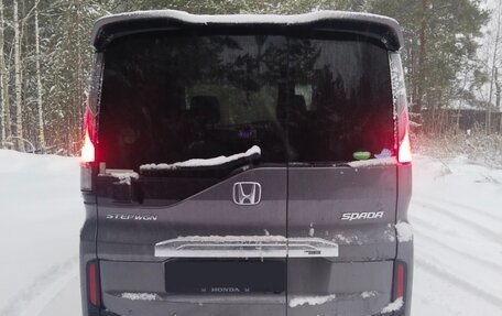 Honda Stepwgn IV, 2015 год, 2 050 000 рублей, 7 фотография