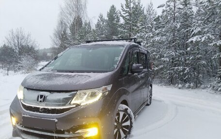 Honda Stepwgn IV, 2015 год, 2 050 000 рублей, 8 фотография