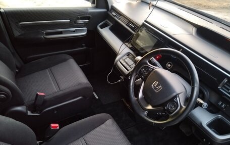 Honda Stepwgn IV, 2015 год, 2 050 000 рублей, 12 фотография