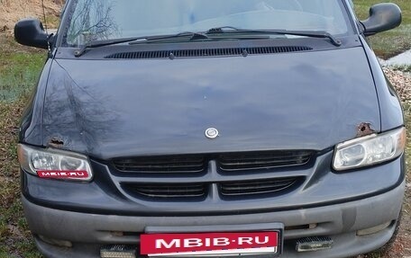 Chrysler Voyager III, 1999 год, 140 000 рублей, 4 фотография