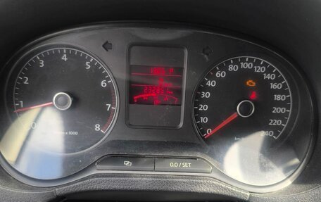 Volkswagen Polo VI (EU Market), 2011 год, 600 000 рублей, 12 фотография