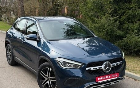 Mercedes-Benz GLA, 2020 год, 2 900 000 рублей, 11 фотография