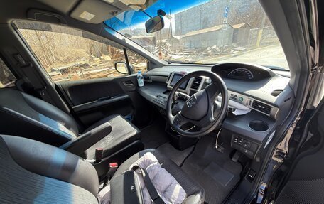 Honda Freed I, 2014 год, 1 270 000 рублей, 4 фотография