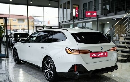 BMW 5 серия, 2025 год, 8 820 000 рублей, 4 фотография