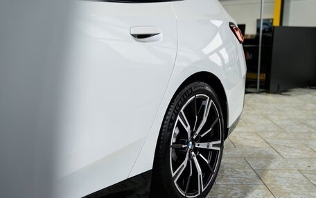 BMW 5 серия, 2025 год, 8 820 000 рублей, 23 фотография