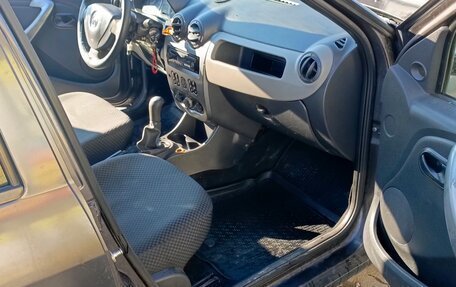 Renault Logan I, 2010 год, 250 000 рублей, 6 фотография