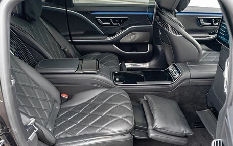 Mercedes-Benz Maybach S-Класс, 2022 год, 20 990 000 рублей, 30 фотография