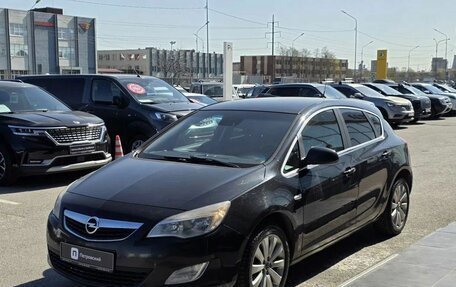 Opel Astra J, 2012 год, 570 000 рублей, 3 фотография