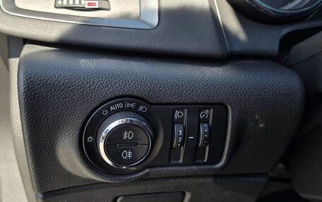 Opel Astra J, 2012 год, 570 000 рублей, 15 фотография