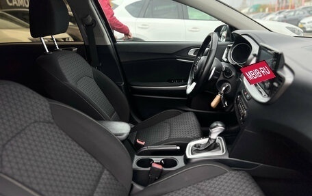 KIA cee'd III, 2020 год, 1 900 000 рублей, 24 фотография